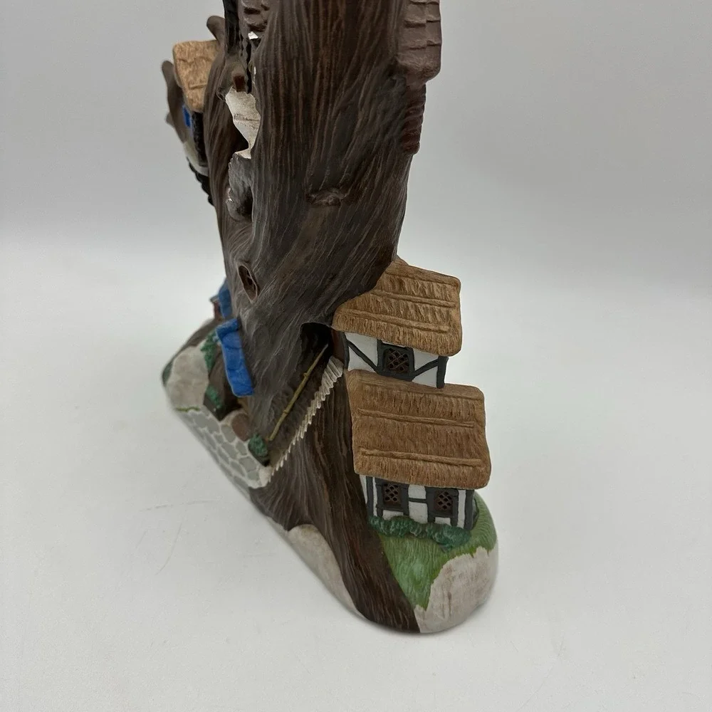 Vintage Handpainted Ceramic Fairy Treehouse 13